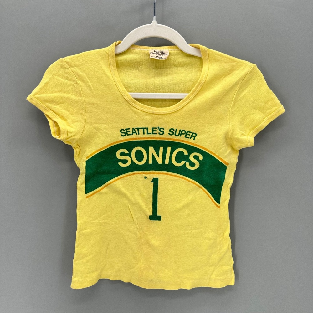 VINTAGE Seattle Super‎ Sonics Basketball NBA Baby T-Shirt Womens M Yellow Hanes